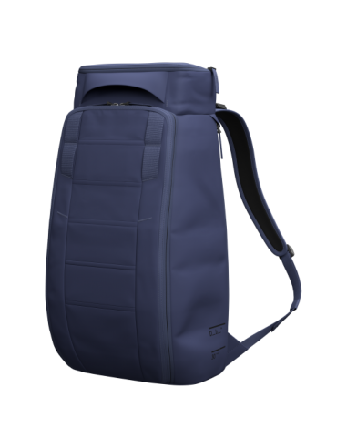 Hugger Backpack 30L Blue Hour est présent 